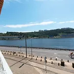 Quayside Douro River Apartmán *