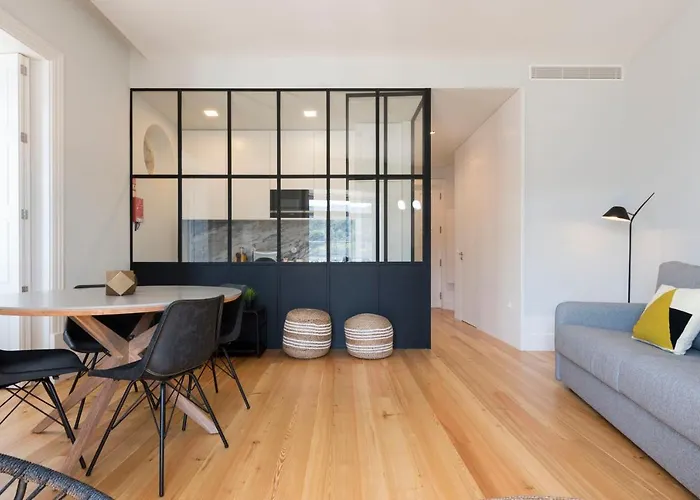 Quayside Douro River *